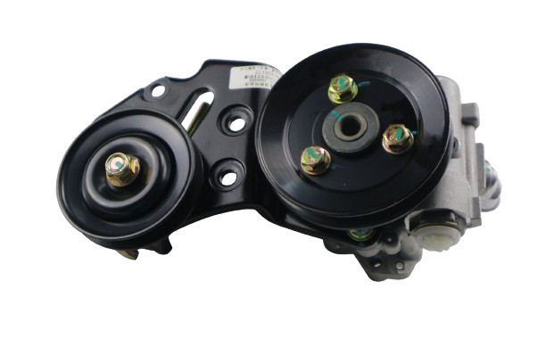 NKR94 600P Car Isuzu Power Steering Pump 8973547301 High Durability