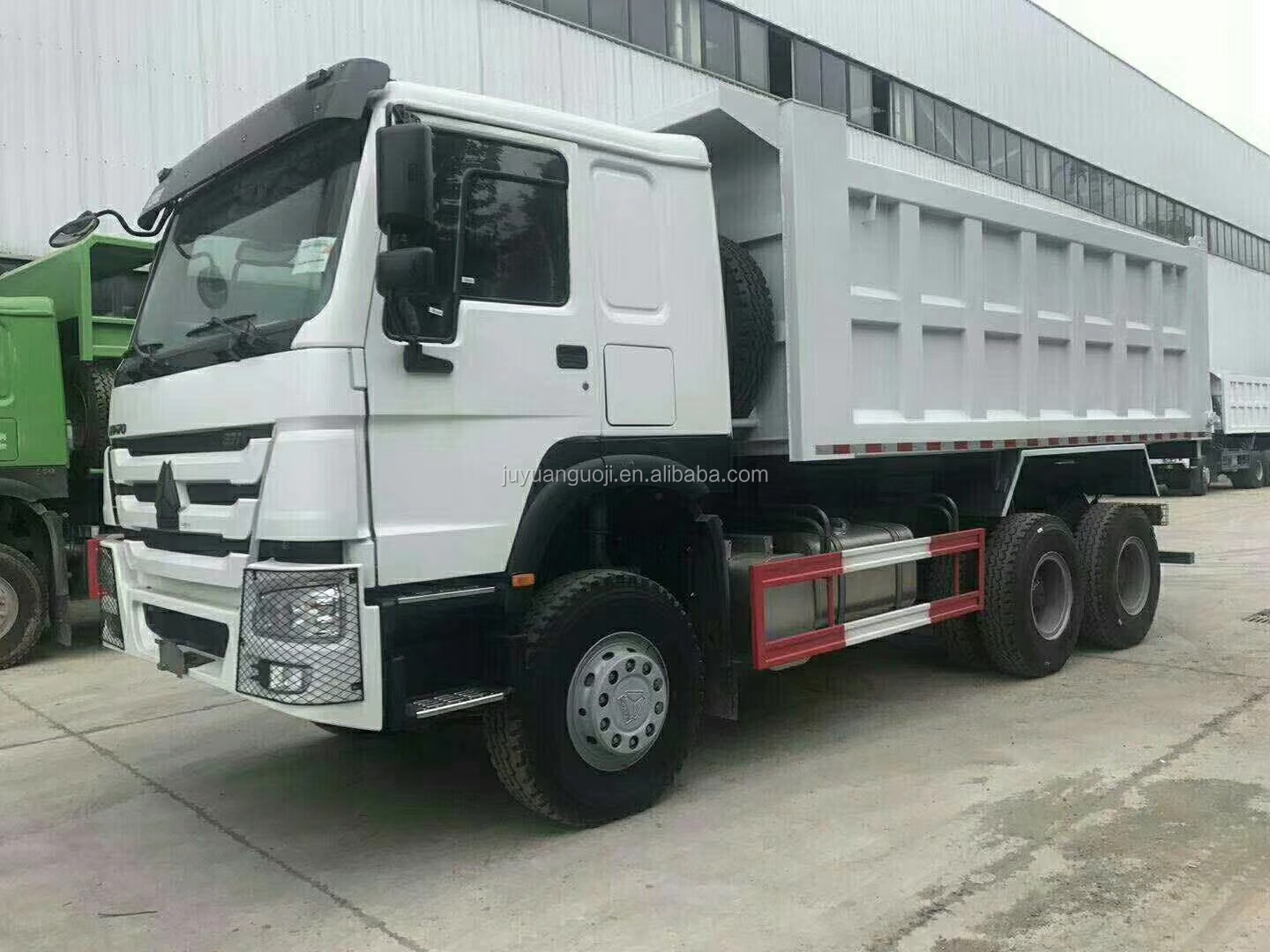 HW76 Cab WEICHAI Engine 371 Hydraulic Cylinder Dump Truck and 40 Ton Sand Tipper Trucks