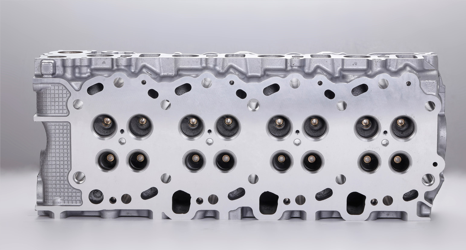 TOYOTA 2KD-FTV Diesel Engine Cylinder Head OEM 11101-30040 Engine Accessories