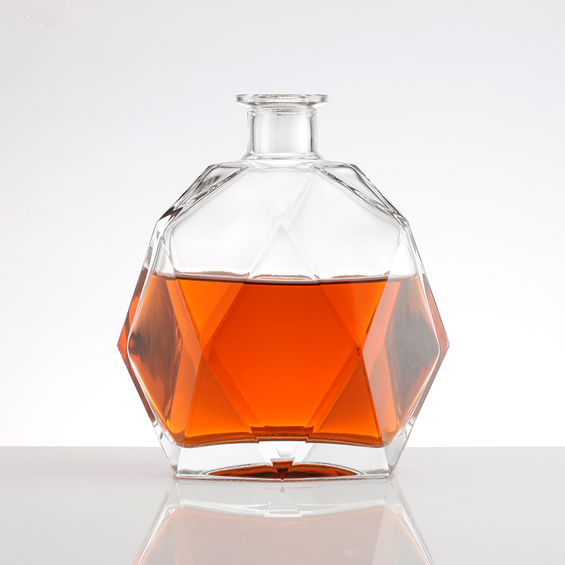 Customizable Sealing Type Personalized and Customizable Skull Vodka Whisky Bottle