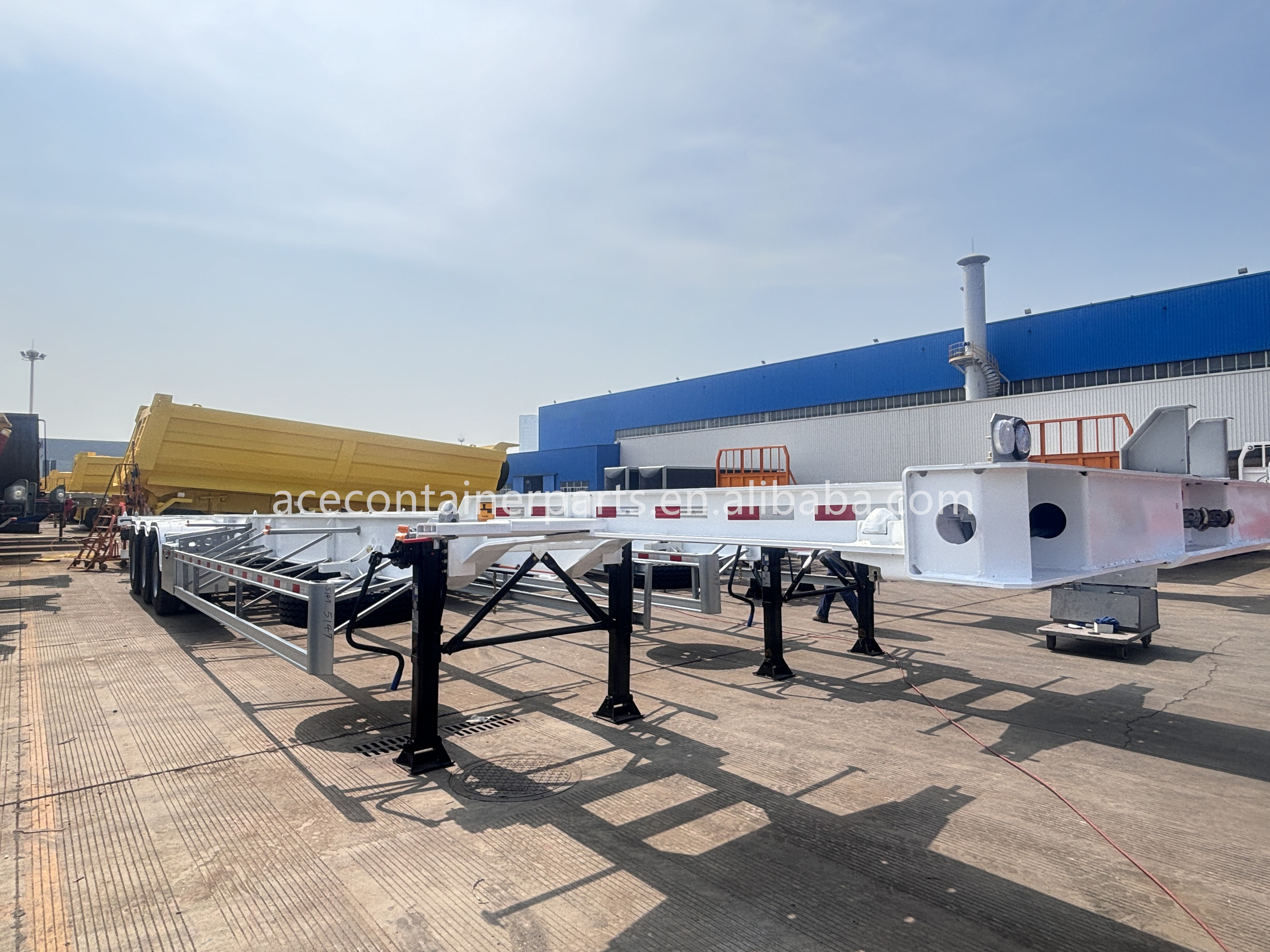 53ft Gooseneck Skeleton Truck Frame Semi Trailer Container Shipping Chassis with Excellent Features and Durable FUWA Axle