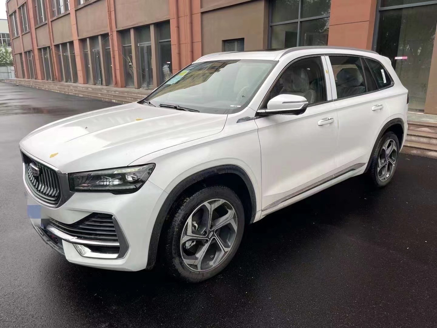 Geely Xingyue L 2022 2.0T 218HP L4 7 DCT 7.5L/100KM 5 Door 5 Seats SUV Compact