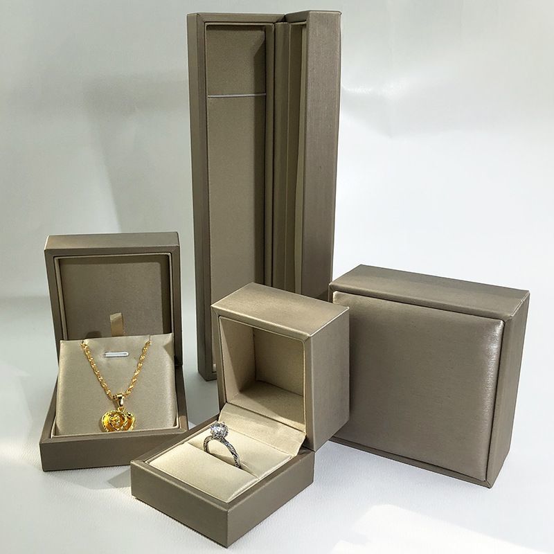 Custom Ivory Board PU Leather Ring Jewelry Jewellery Watch Wallet Gift Packaging Display Box