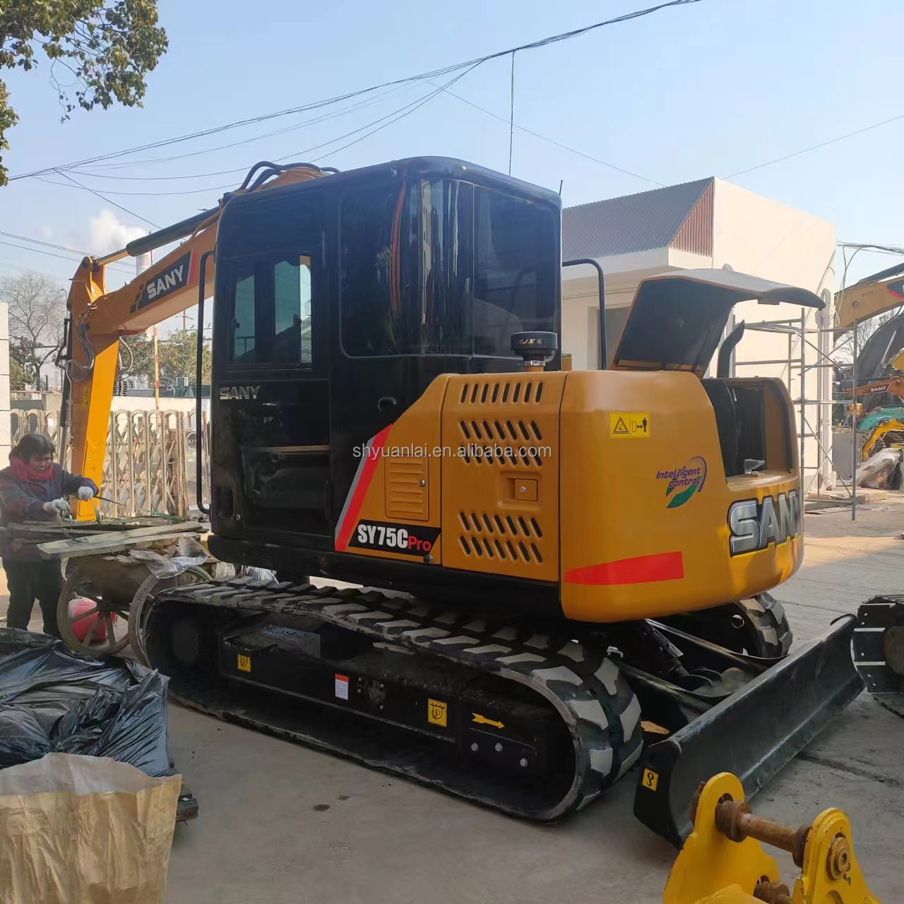 Get Your Job Done Efficiently with Sany75c Excavator and 0-2000 Working Hours