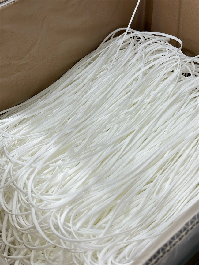 PP Non Woven PPE Earloop Elastic Cord For Face Mask White 3.5-5.0MM