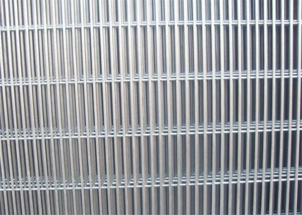 358 High Security Wire Fencing Panels 4204 x 2515mm 3510 fencing
