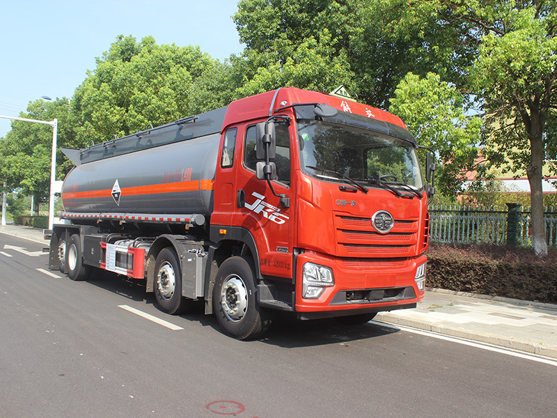 Jiefang Corrosive Tank Transport Vehicle Transporter 19 Cubic Meters EURO 5
