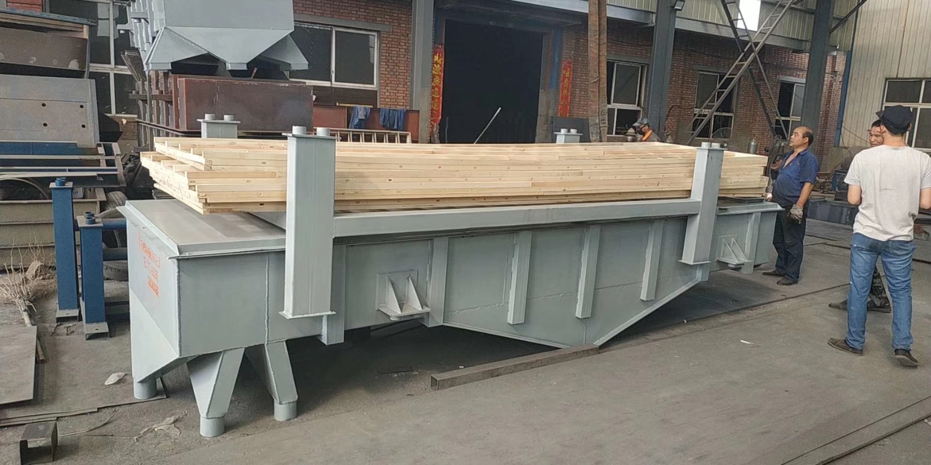 Good Quality single layer linear vibrating screen multi-layer grading machine