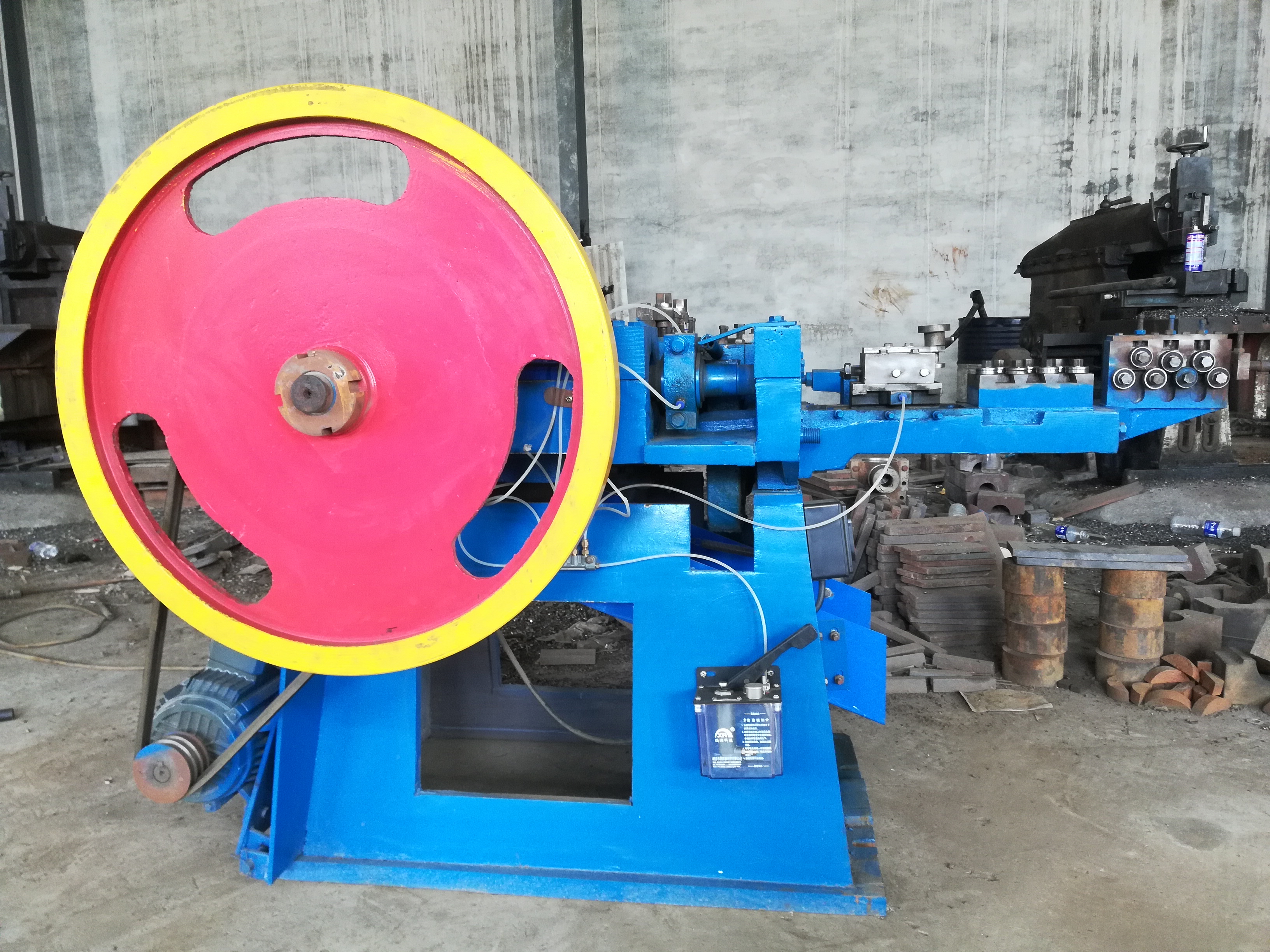 Automatic high speed nail making machine