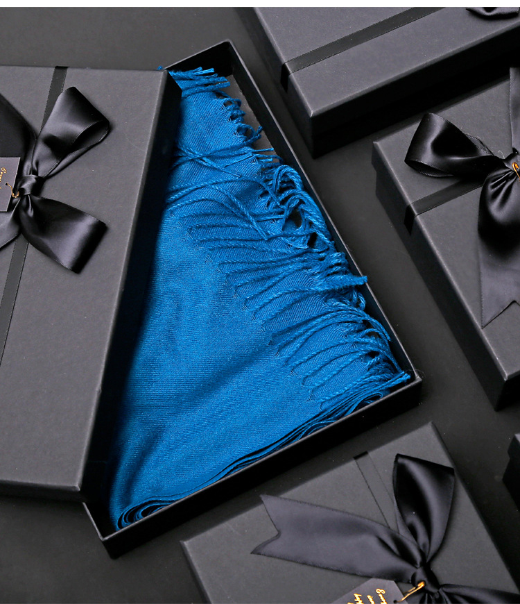 ODM Bulk Cardboard Gift Packaging Box Design Black Present Boxes For Lipstick Perfume