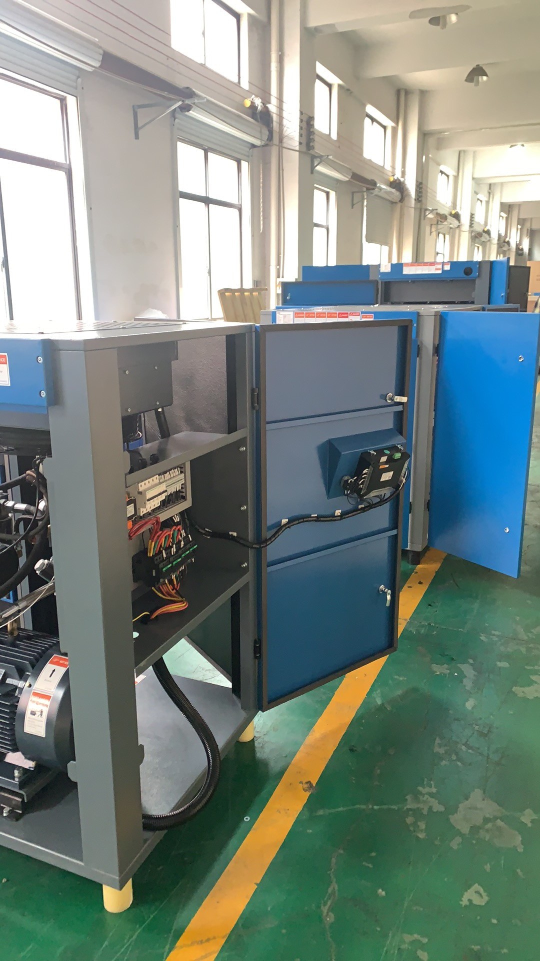 LGCD-7.5KW 4800 M3/hr Cooling Air Flow Screw Air Compressor With Intelligent Control