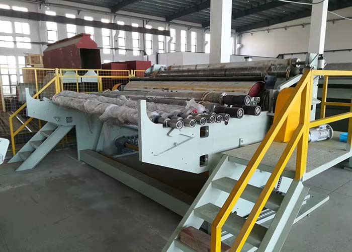 200m/Min Customized Fabric Winding Machine Non Woven Fabric Slitting Rewinding Machine