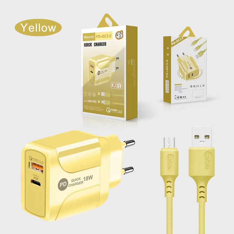 2 In 1 Macaron Travel Phone Charger QC3.0 With USB Data Cable