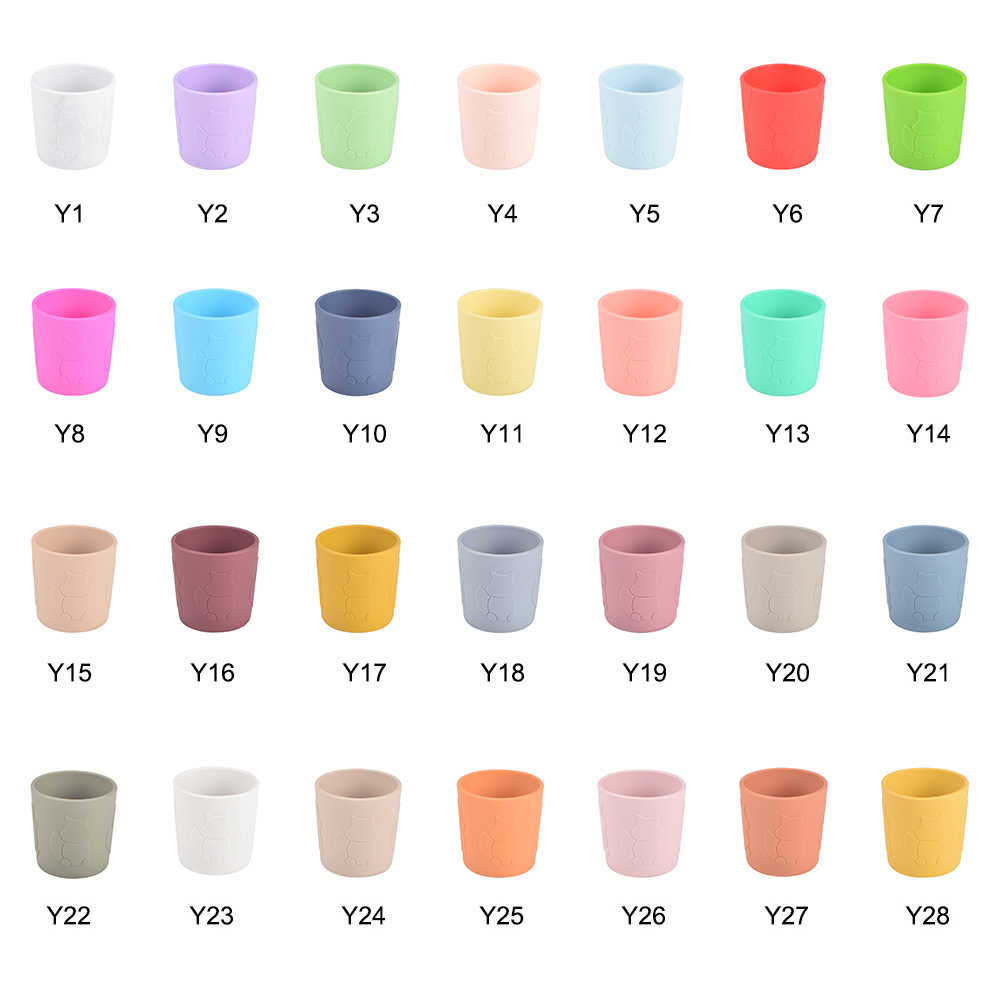 Squirrel Embossment Silicone Training Cup For Infants Customized Color
