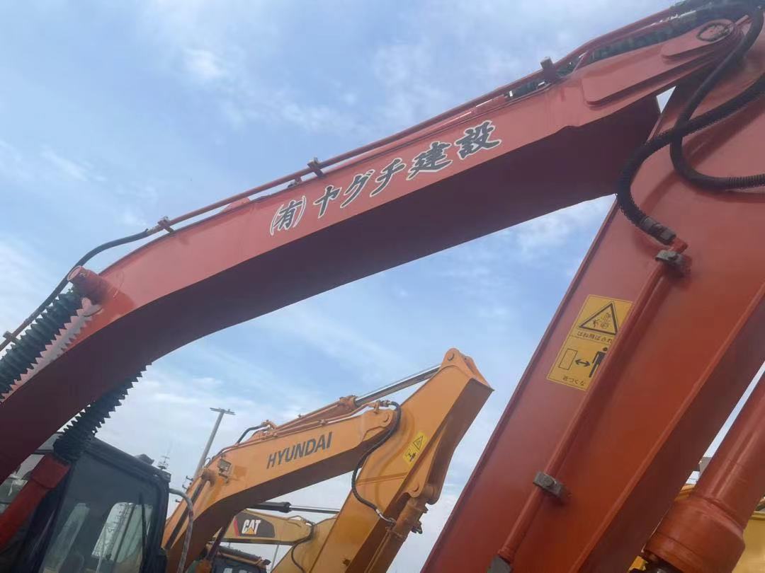 Used digger Hitachi 200 digger used machinery 20 tons used digger second hand hitachi excav