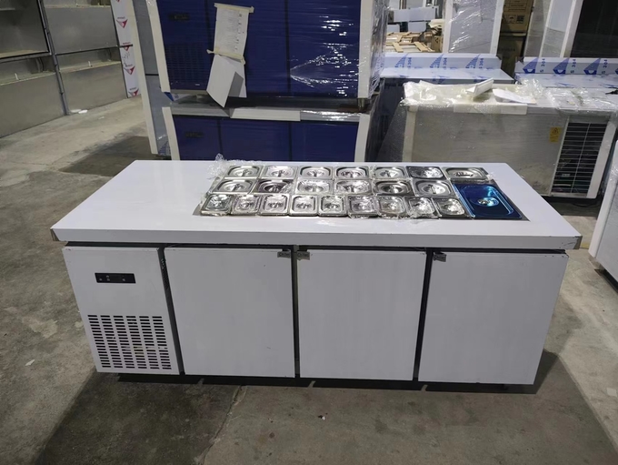 300L Under Counter Salad Chiller Commercial Table For Kitchen Restaurant