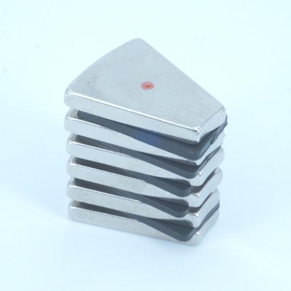 Motor Ndfeb N42 Ni Coated Rare Earth Permanent Magnets For Sewing Machine