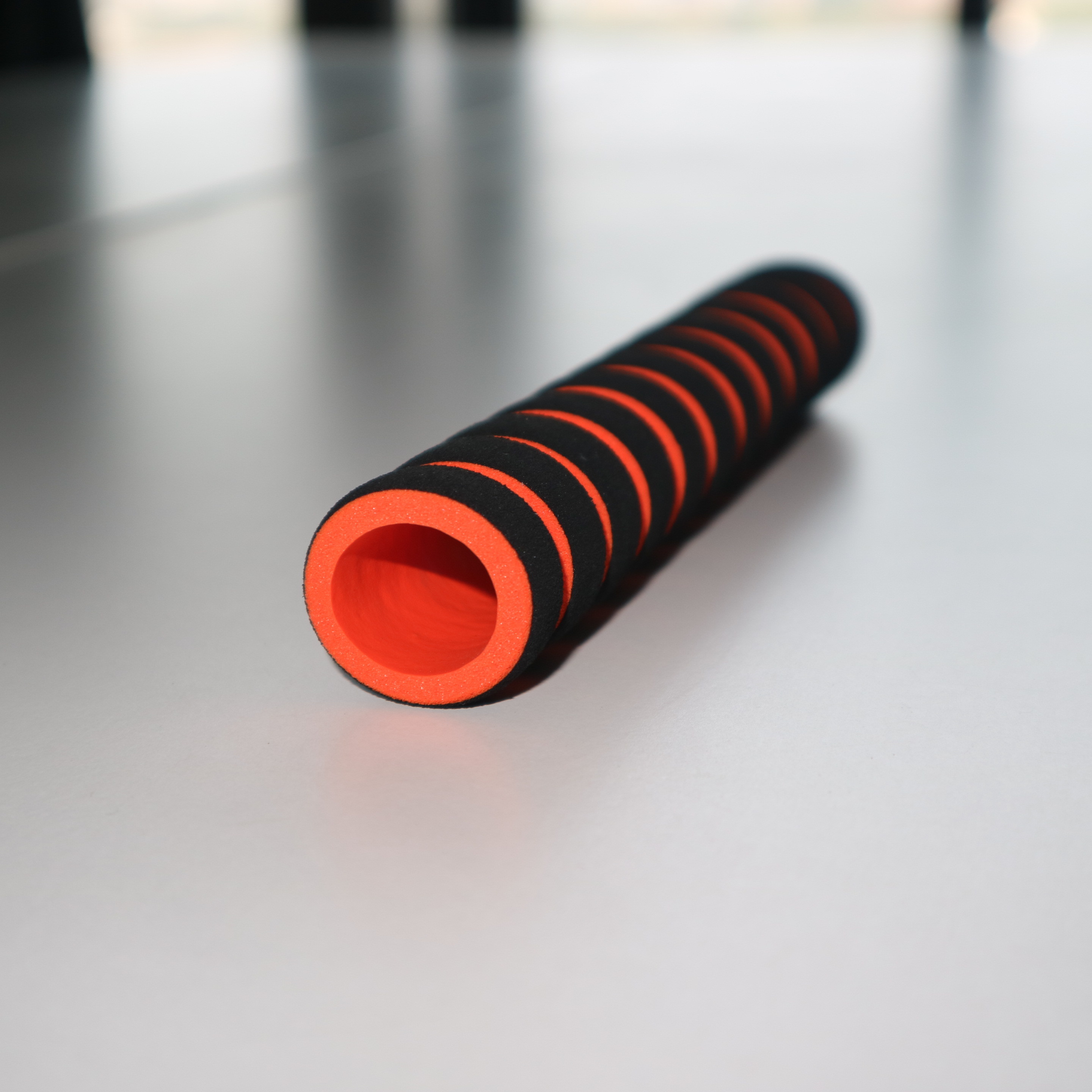 Debossed High Density Rubber Handle Grip 35HS Hardness