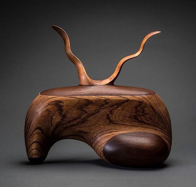 Exquisite Workmanship Wooden Art Sculpture , Handmade Wooden Sculptures