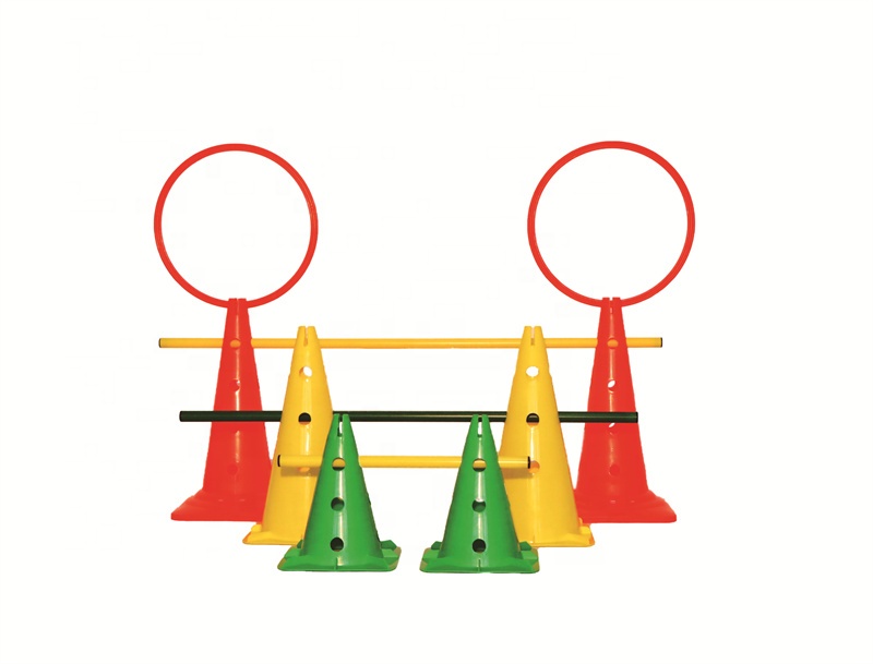 30g Soccer Training Agility Cones for Free-Kicks Goalkeeper on Grass Ground Coaching