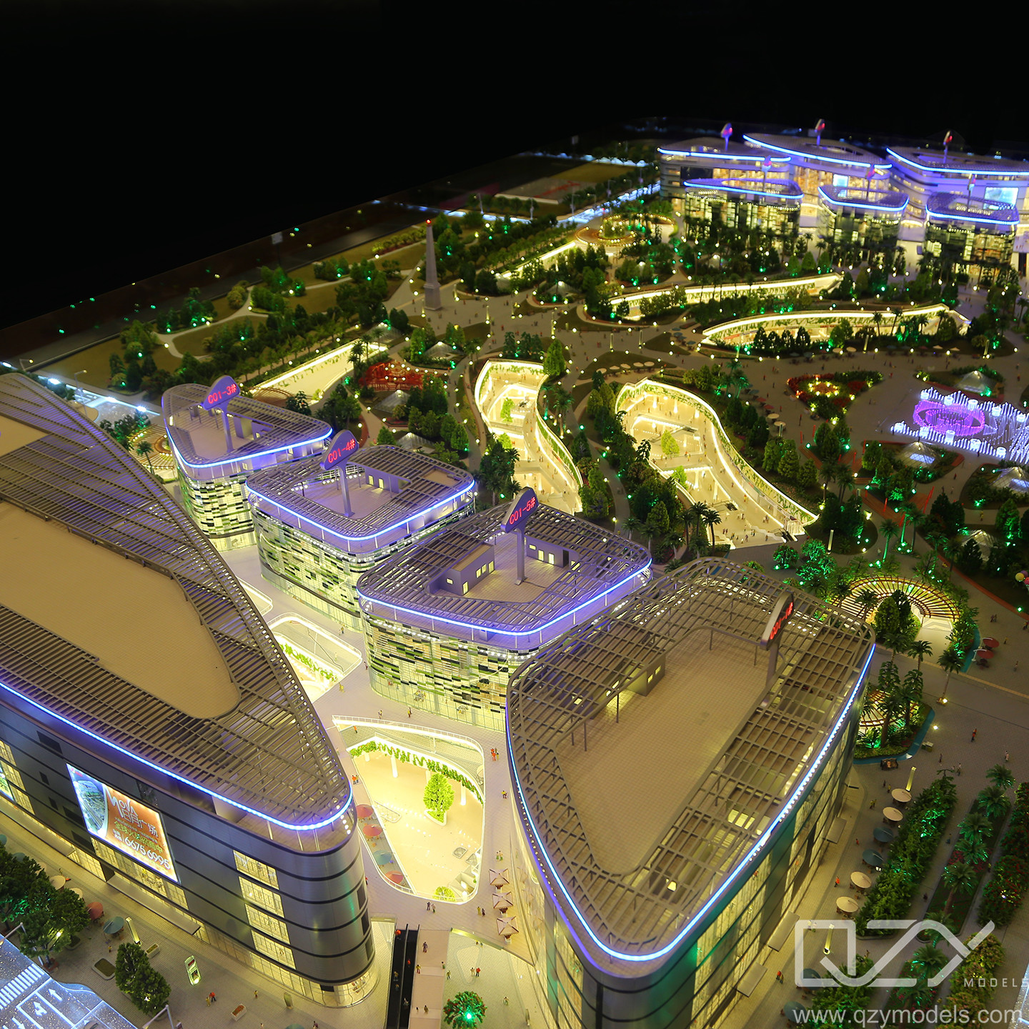 Commercial Mockup Architectural Physical Model 1/150 Mova Plaza