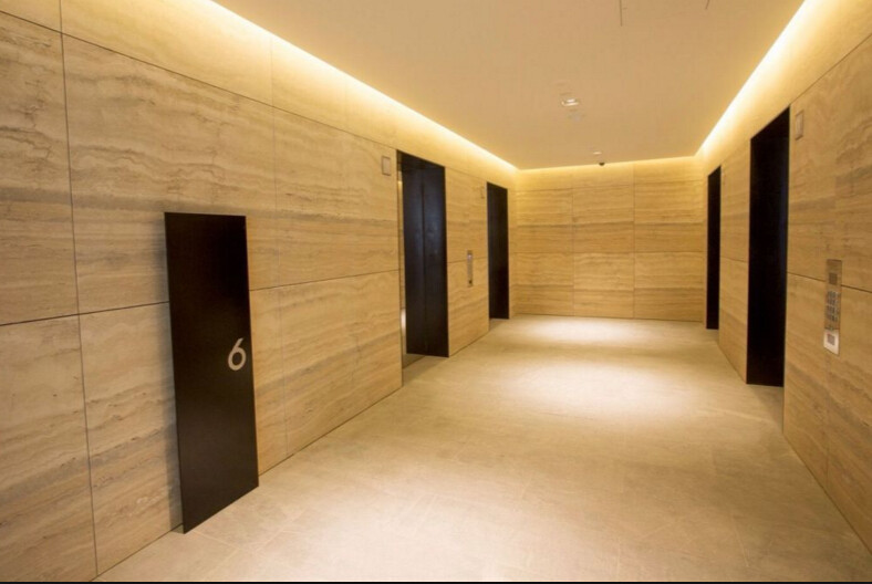 Natural Stone Travertine Beige Marble Slab 15-30mm Thickness Standard Size