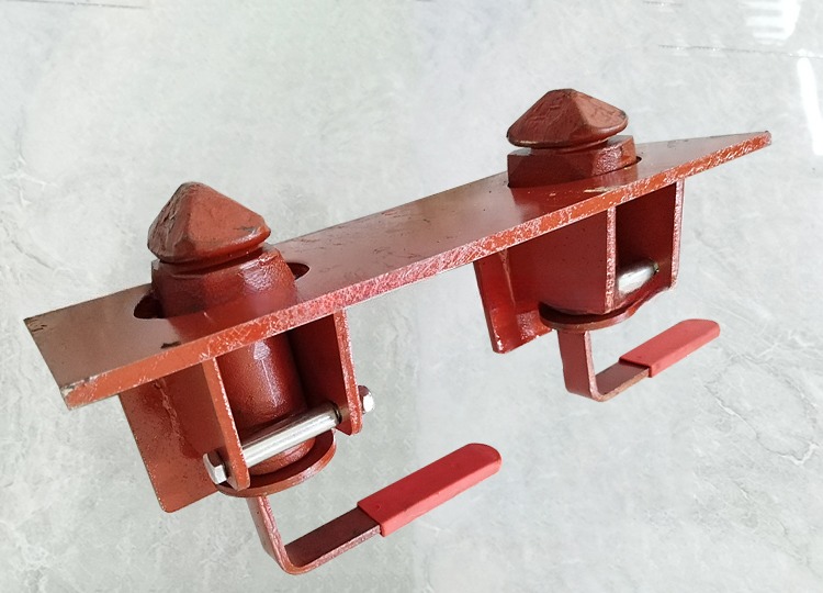 Semi Trailer Double Container Trailer Twistlock Twist Lock Front Pin Lock Trailer Parts Red and Black