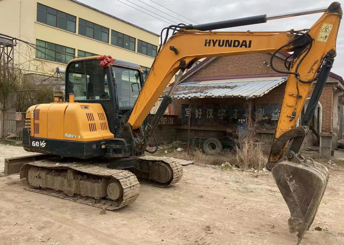 South Korea Brand Used Mini Crawler Hyundai 60vs Hydraulic 6 Ton Digger