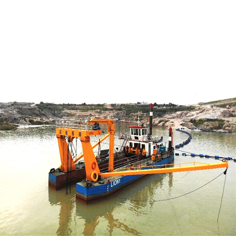 Diesel Engine Hydraulic 32inch Cutter Suction Dredger for River Sand