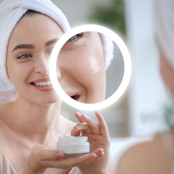 Luxury Hotel Vanity Mirror Waterproof Shatterproof Lighted Bathroom Vanity Mirror