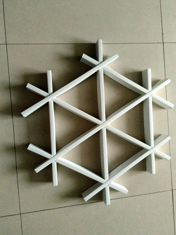 Fireproof 100x100mm Aluminum Grid Ceiling 0.4mm Thickness