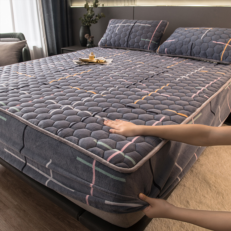 Luxury Custom Washable Bedsheet Hypoallergenic Bed Protector Mattress Cover