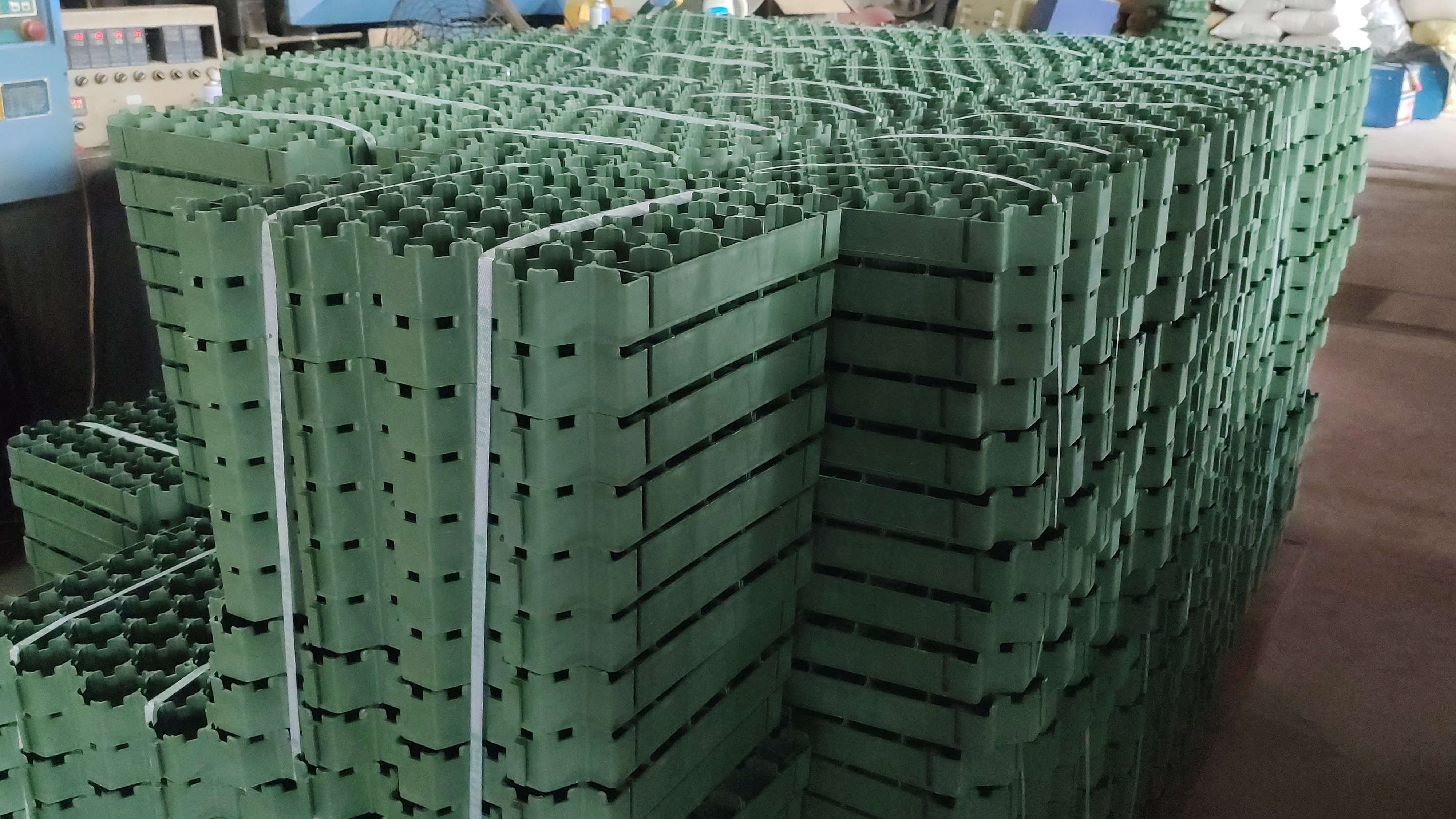 500*500*50 Grass Plastic Paver Grid for Long-Lasting and Sustainable Parking Solutions
