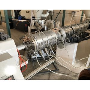 Separate Type Extruder PE/PP Pipe Extrusion Line with Professional Production