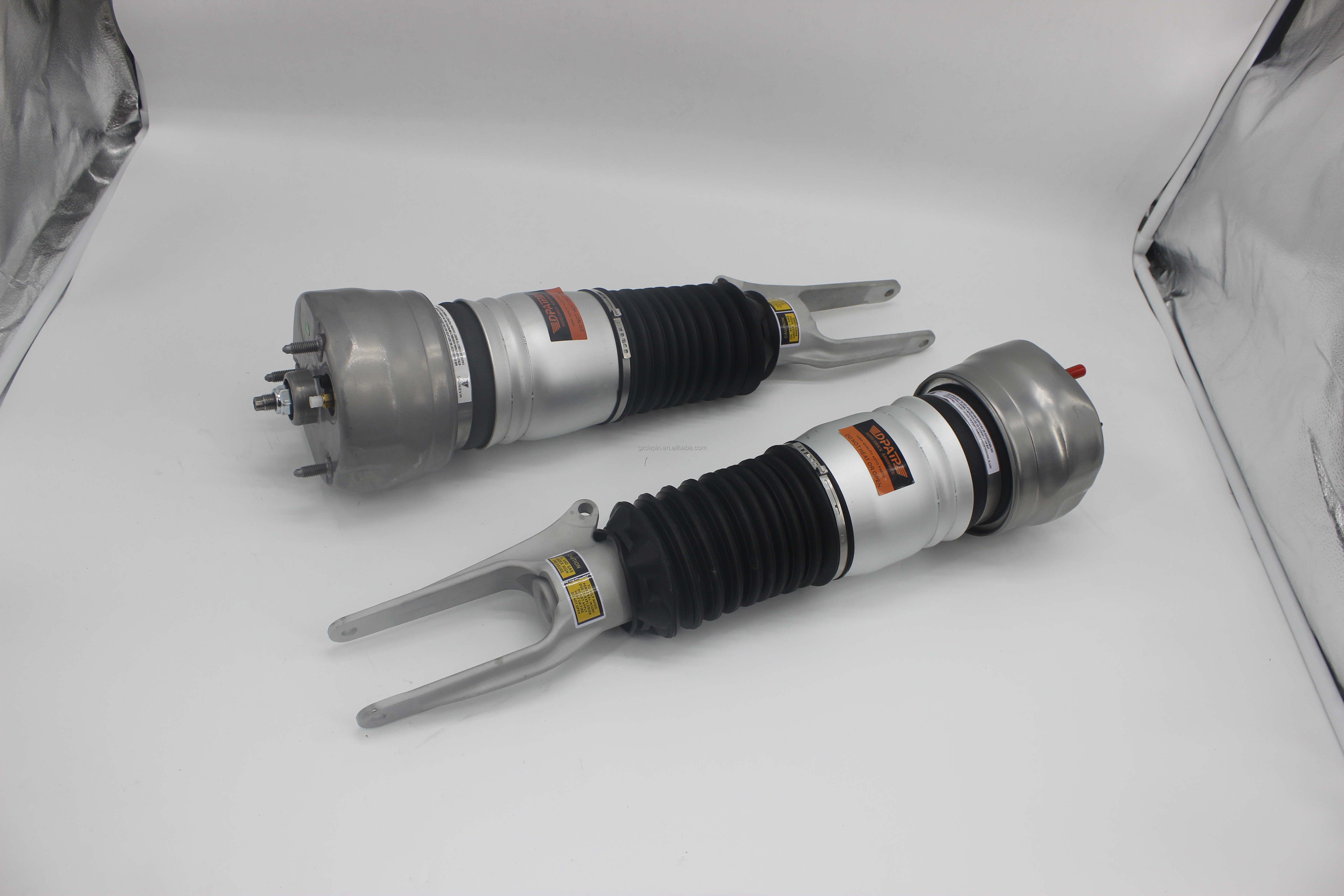 19-218632 Air Suspension Shock Absorber For Porsche Palamela 970 Land Rover Fitment