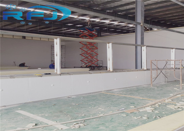 Cold Storage Industrial Cold Room 30-45kg/m3 PU Foam Density Easy Installation