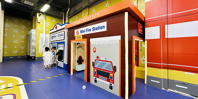 Indoor Role Play playground play house , Commercial playhouse Equipment