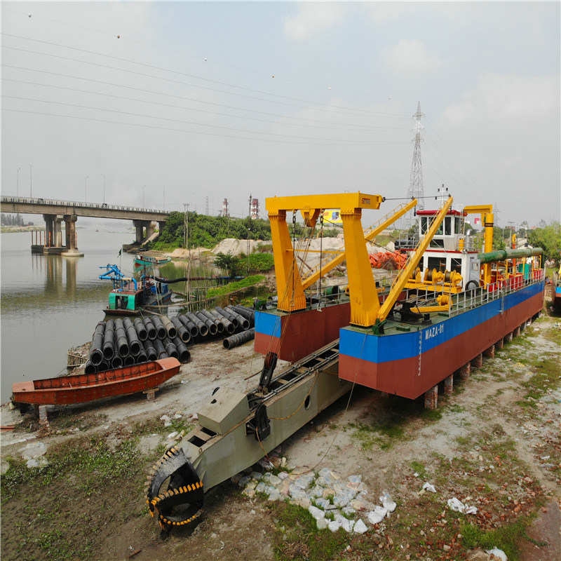 Anchor Boom 18 Inch Cutter Suction Dredger with Hydraulic Trolley