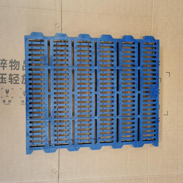 Odor Resistant Fecal Plastic Leakage Plate For Poultry Farming Livestock