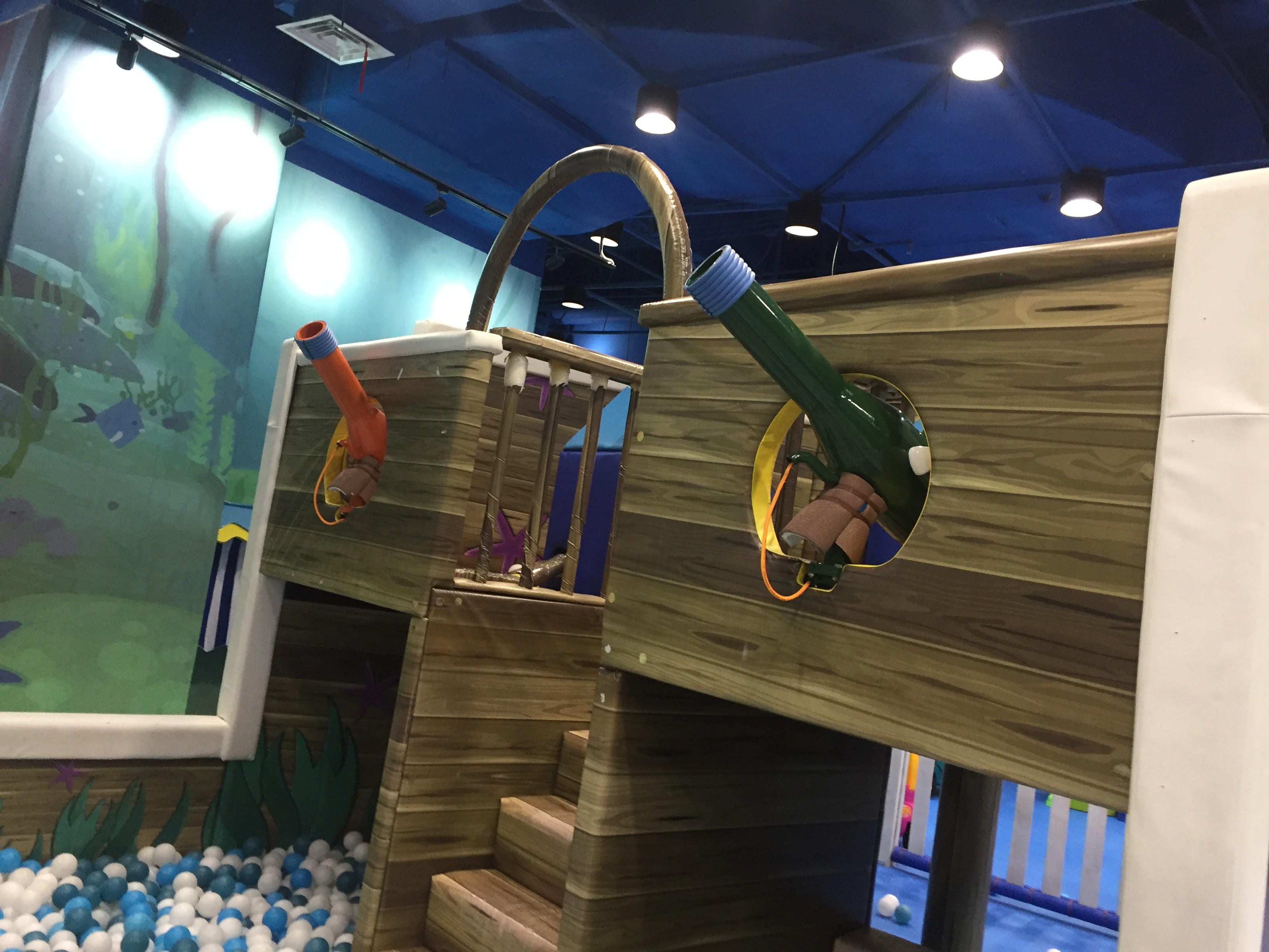 Indoor Playground Gun Ocean Ball Blaster For Single Player Or Multiplayer