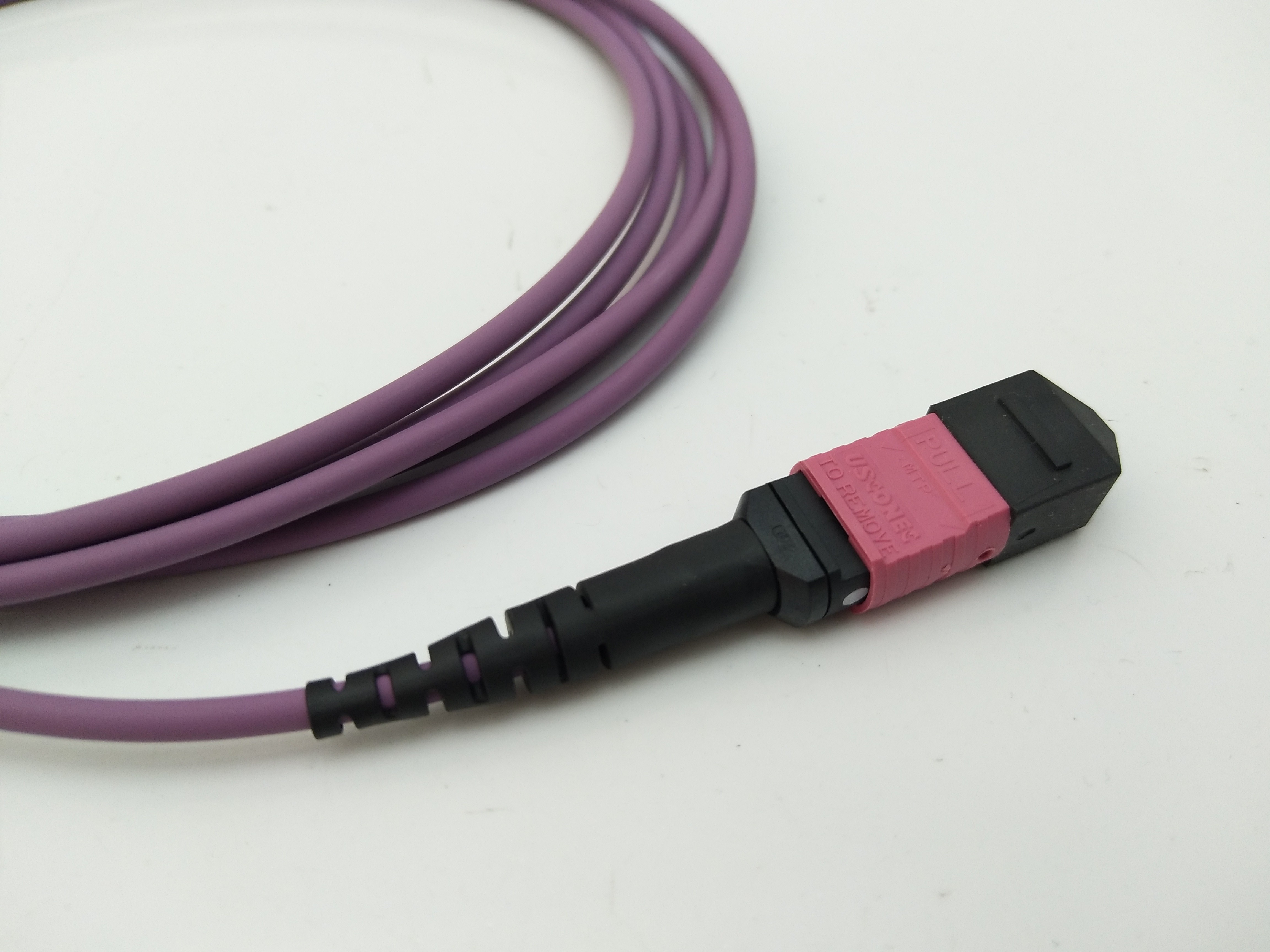 MPO To MPO Female Fiber Optic Patch Cable OM4 50 / 125um LSZH Multimode