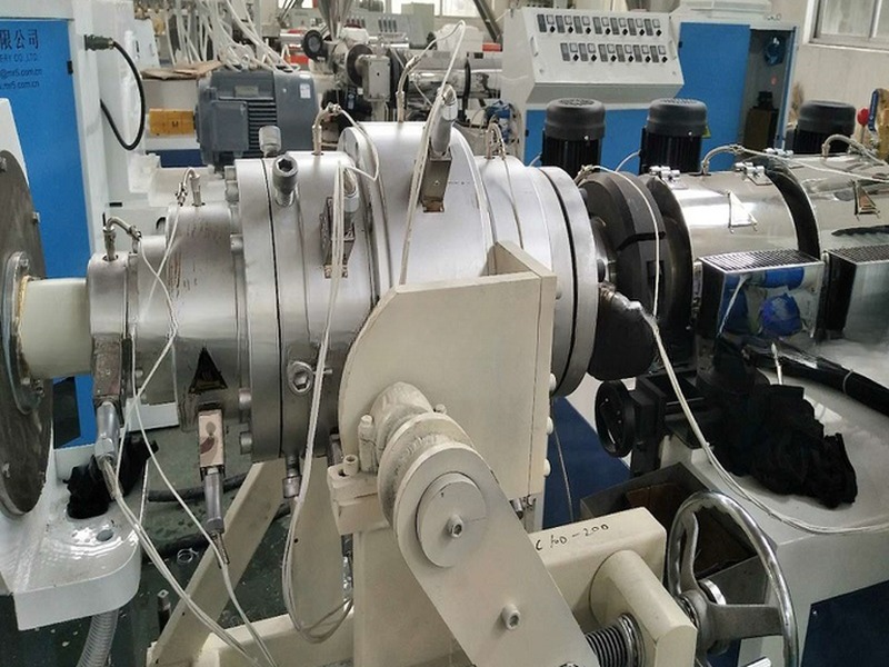 New Tech Great Performance HDPE Tube Extrusion Machine