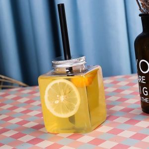 Square Shape Plastic Juice Containers , Empty Plastic Juice Bottles Pet With