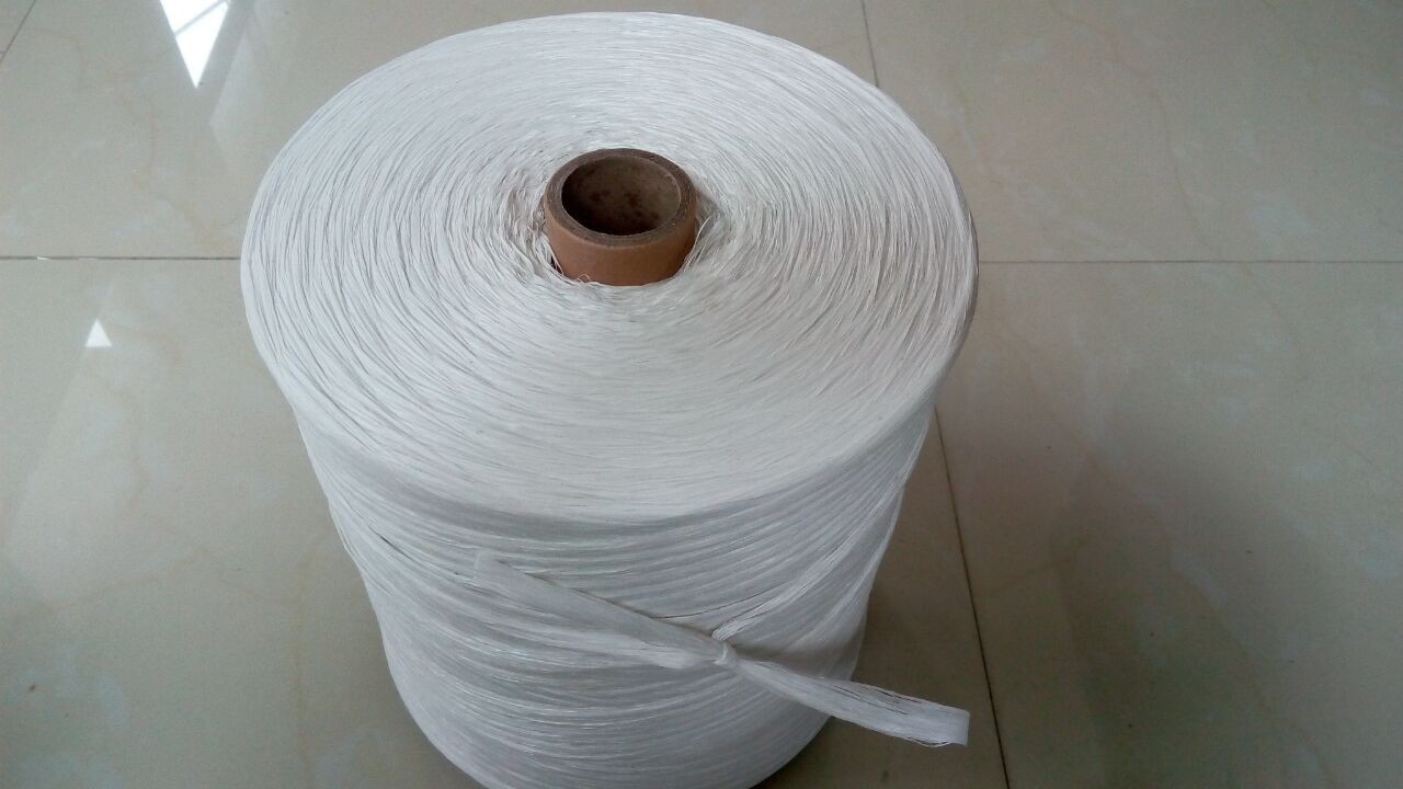Milky white Cable Polypropylene Filler Yarn Dia 5mm 8.9g/M