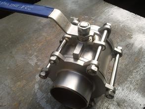 Extended Welding / Union Welding Bw 3pc Floating Ball Valve With Lock Cf8m Ptfe