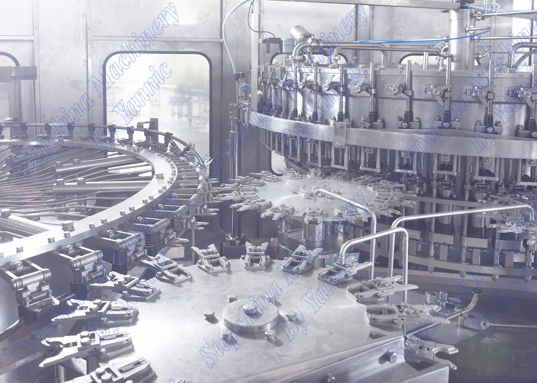 15000BPH 500ml Soda Water Gas Filling Machine 380V 50HZ Three Phase