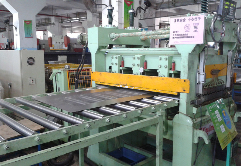 6mm X 1600mm Steel Coil Slitting Line Steel Cutting Machine 40m / Min
