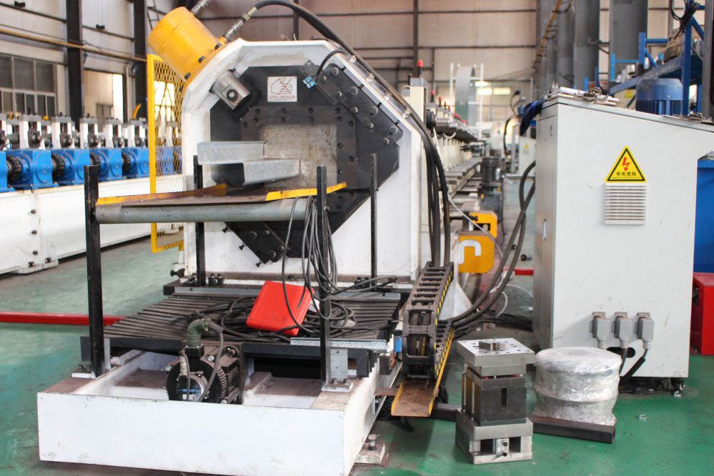 8Kg Z C Purlin Roll Forming Machine Full Automatic Steel Frame