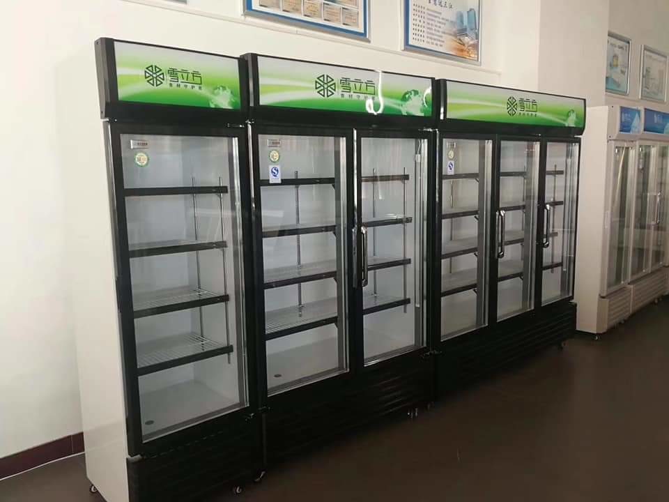 Green space sliding door keep fresh and refrigerate cold beer drinks cabinet