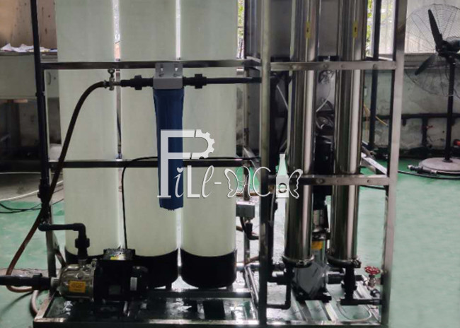 FRP Pre Filters 500LPH Reverse Osmosis Water Treatment Machine